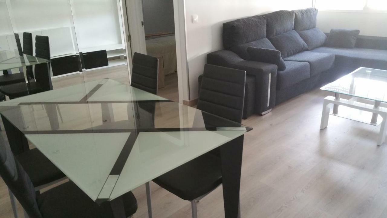 Apartamentos La Vaguada Suites Мадрид Экстерьер фото